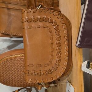 Hobo Kiva small crossbody in Harvest wheat 100% genuine leather